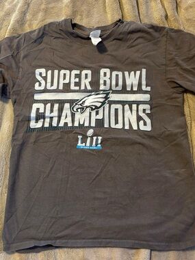 Eagles tshirt